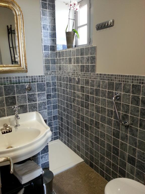 Relais St Jacques - Roanne Bed & Breakfast Saint-Haon-le-Châtel Стая снимка